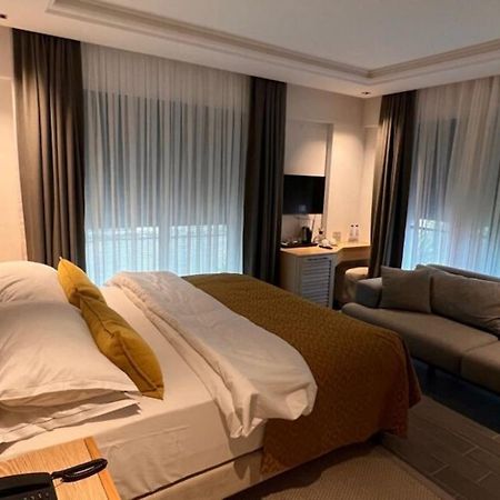 Casa Mimosa Hotel Izmir Bagian luar foto
